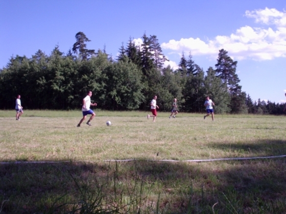 Fotbalové utkání, 2004